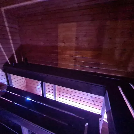 Lucky Roenk Vendeghaz Guest house Vilcele (Covasna)